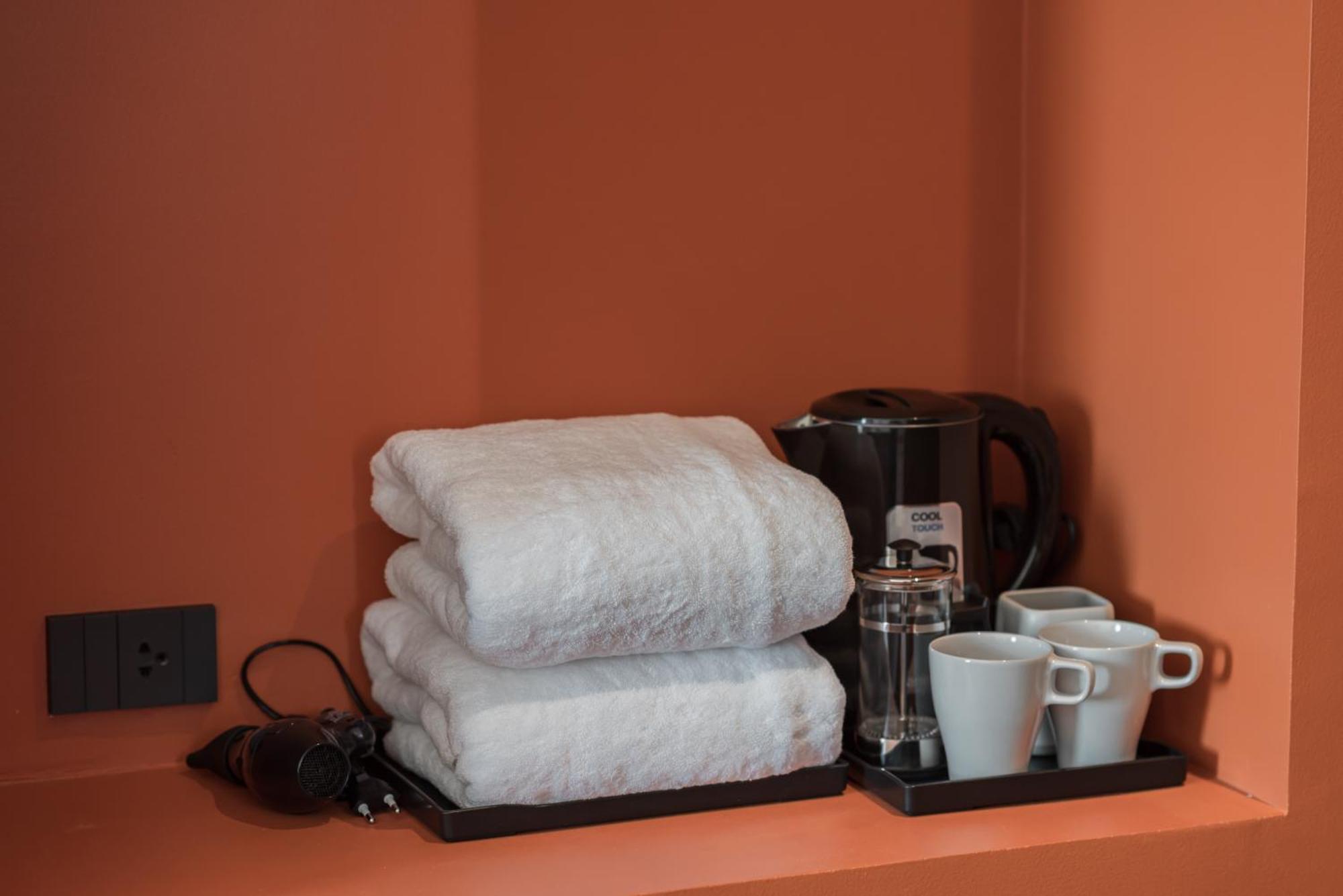 Blu Monkey Hub And Hotel Bangsaen Room photo